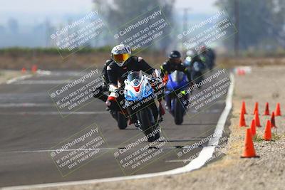 media/Sep-20-2025-TrackDaz (Sat) [[27f0cde673]]/B Group/220pm (Turn 9)/